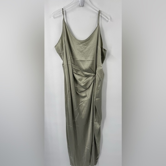 SKIMS Sandwashed Stretched Silk Sleep Slip B2711 - Picture 6 of 8